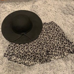 Floral Elastic Shorts